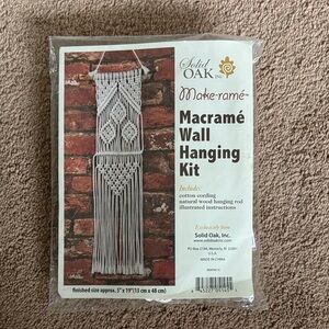 NWT Solid Oak Macramé Wall Hanging Kit - Cream